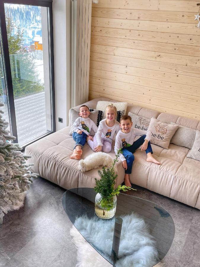Be Be Chalet - Premium Jacuzi & Private Pool Bukovel Eksteriør bilde