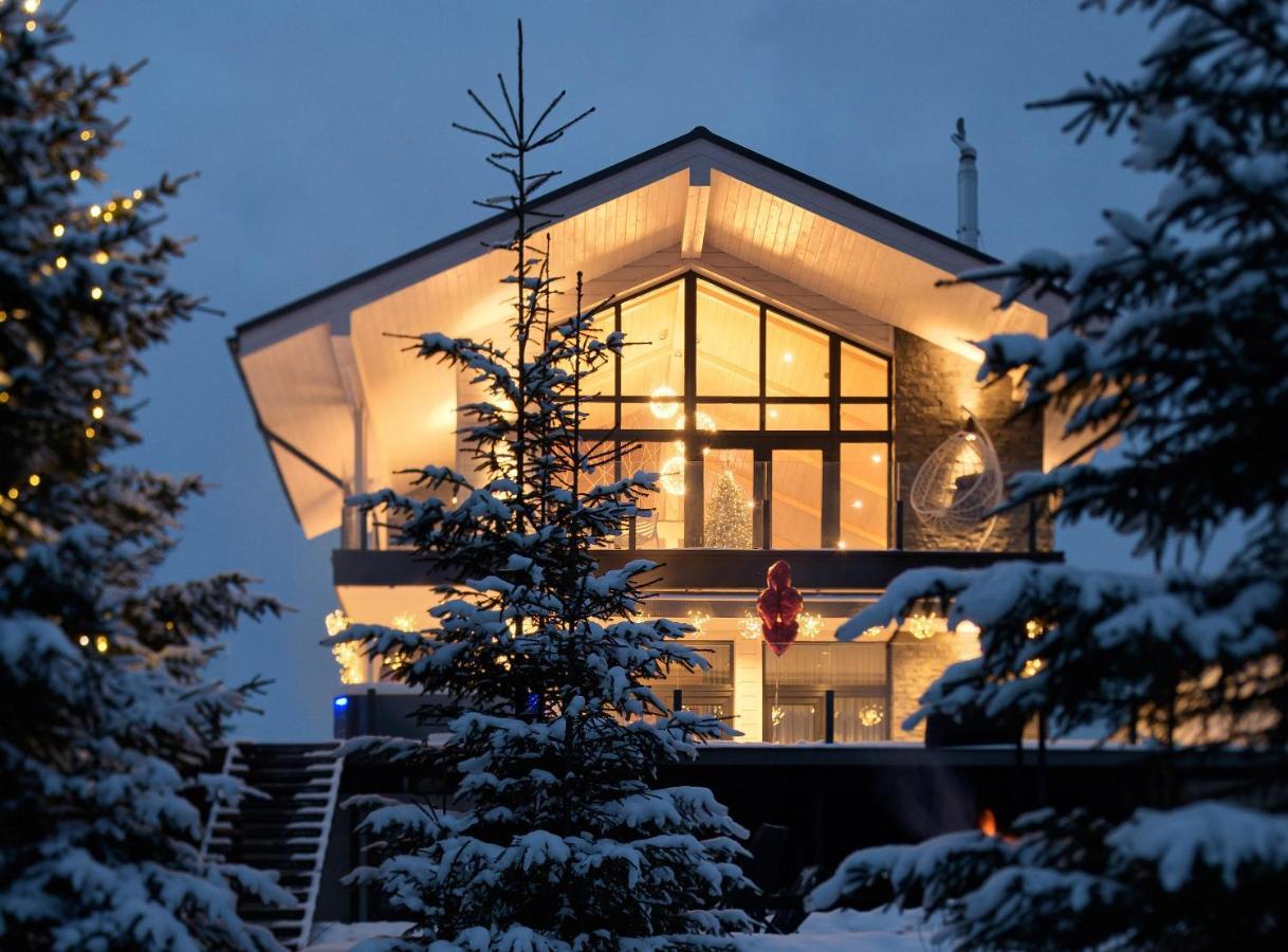 Be Be Chalet - Premium Jacuzi & Private Pool Bukovel Eksteriør bilde